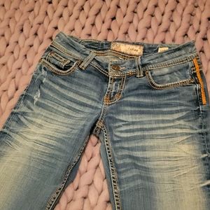 Buckle jeans,